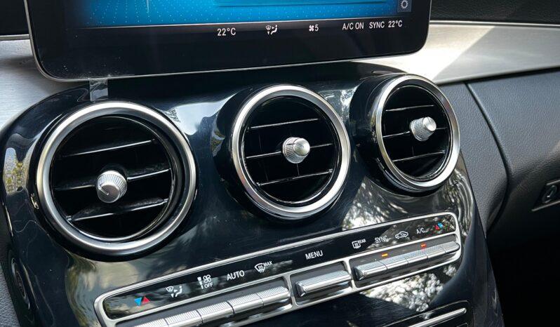 MERCEDES-BENZ C400 4MATIC AIRMATIC 2019 tot ecranul