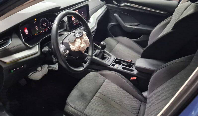Skoda Octavia 2021, 1.5TSI 150cp, 100250km tot ecranul