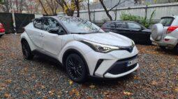 Toyota CH-R 2022, 2.0 hibrid, km 12144 tot ecranul