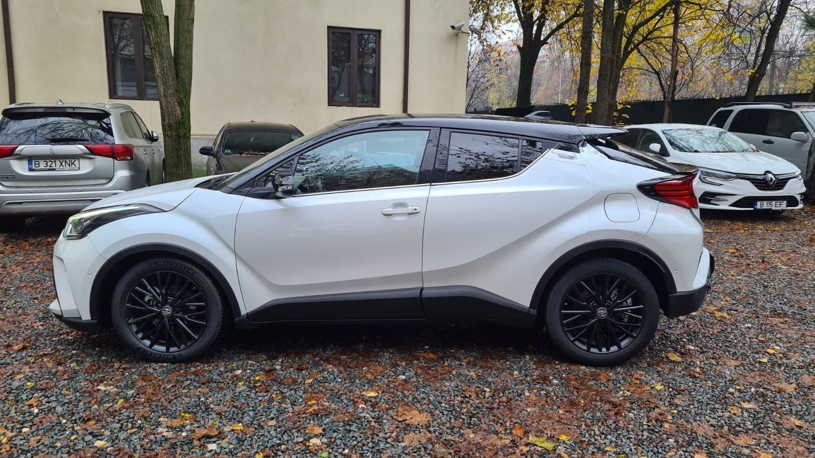 Toyota CH-R 2022, 2.0 hibrid, km 12144