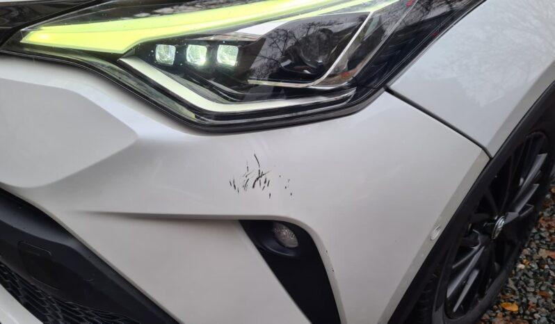 
Toyota CH-R 2022, 2.0 hibrid, km 12144 tot ecranul									