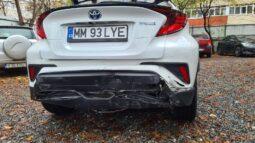 Toyota CH-R 2022, 2.0 hibrid, km 12144 tot ecranul