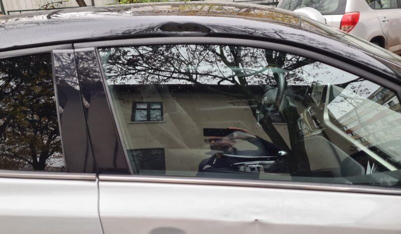 
Toyota CH-R 2022, 2.0 hibrid, km 12144 tot ecranul									