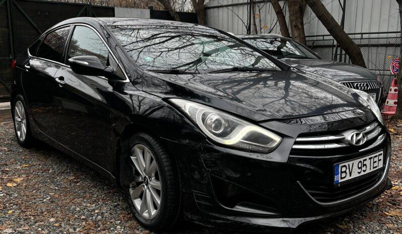 
Hyundai i40 2012, 1.7D, 136cp, 183498km tot ecranul									
