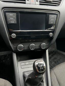 Skoda Octavia 2019, 1.6D 115cp, 107672 km tot ecranul