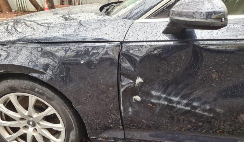 
Audi A4 avant 2016 2.0D 150cp, 182775 km tot ecranul									