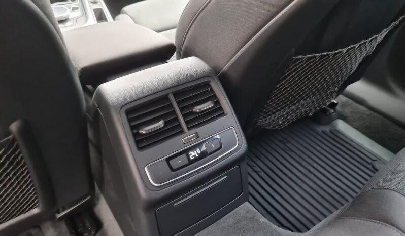 
Audi A4 avant 2016 2.0D 150cp, 182775 km tot ecranul									