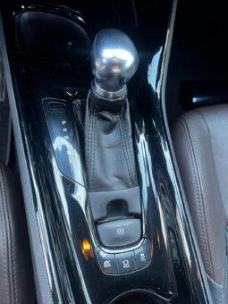 
										Toyota CH-R 2018, 1.8 hibrid, km 98778 tot ecranul									