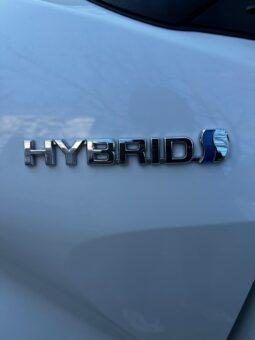 
										Toyota CH-R 2018, 1.8 hibrid, km 98778 tot ecranul									