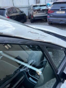 
										Toyota CH-R 2018, 1.8 hibrid, km 98778 tot ecranul									