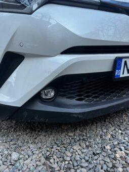 
										Toyota CH-R 2018, 1.8 hibrid, km 98778 tot ecranul									