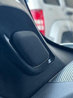 
										Toyota CH-R 2018, 1.8 hibrid, km 98778 tot ecranul									