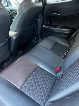 
										Toyota CH-R 2018, 1.8 hibrid, km 98778 tot ecranul									