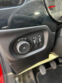 
										Opel Corsa 2021 1.5 diesel, km 126005 tot ecranul									