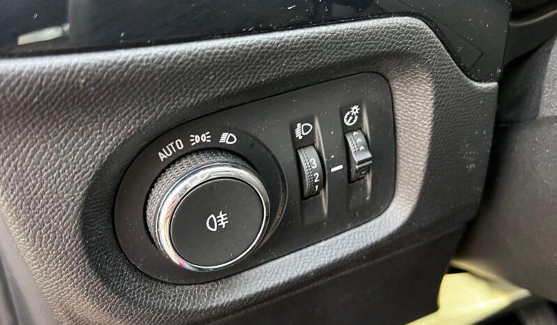 
								Opel Corsa 2021 1.5 diesel, km 126005 tot ecranul									