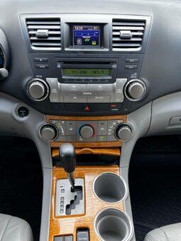 
										Toyota Highlander , 2009 3.3 Hibrid, 4×4, km 175164 tot ecranul									