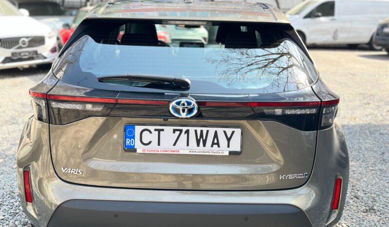 
								Toyota Yaris Cross, 2024 1.5HYB, km 26203 tot ecranul									