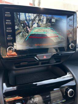 
										Toyota Yaris Cross, 2024 1.5HYB, km 26203 tot ecranul									