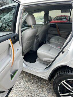 
										Toyota Highlander , 2009 3.3 Hibrid, 4×4, km 175164 tot ecranul									