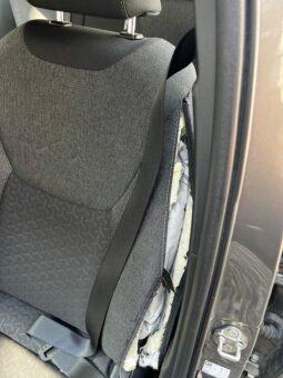 
										Toyota Yaris Cross, 2024 1.5HYB, km 26203 tot ecranul									