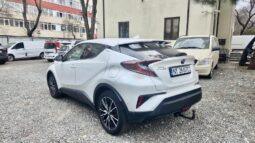 
										Toyota CH-R 2018, 1.8 hibrid, km 98778 tot ecranul									