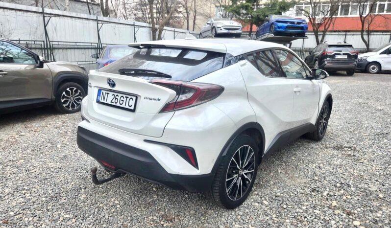 
								Toyota CH-R 2018, 1.8 hibrid, km 98778 tot ecranul									