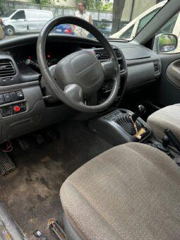 
										Suzuki Grand Vitara, an 2000, 2.5 benzina tractiune integrala km 258874, cutie manuala tot ecranul									