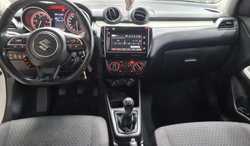
								Suzuki Swift , an 2021, 1.2 hibrid, manual, km 76168 tot ecranul									