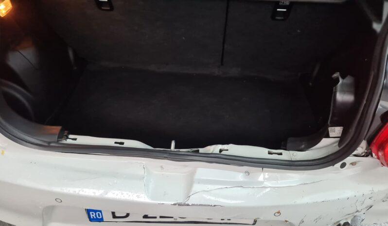 
								Suzuki Swift , an 2021, 1.2 hibrid, manual, km 76168 tot ecranul									