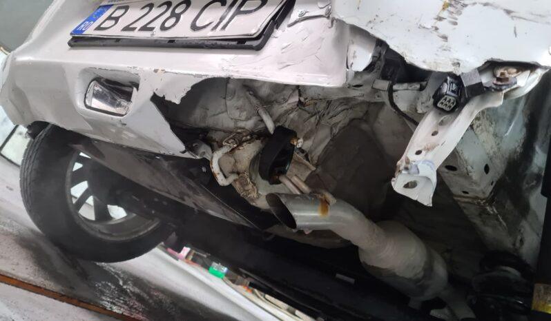 
								Suzuki Swift , an 2021, 1.2 hibrid, manual, km 76168 tot ecranul									
