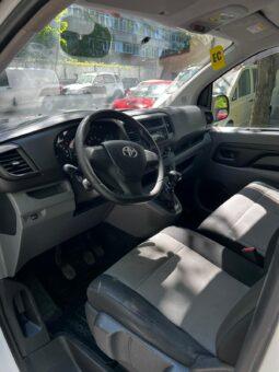
										Toyota Proace, 2018, 2.0 diesel, manuala km 126604 tot ecranul									