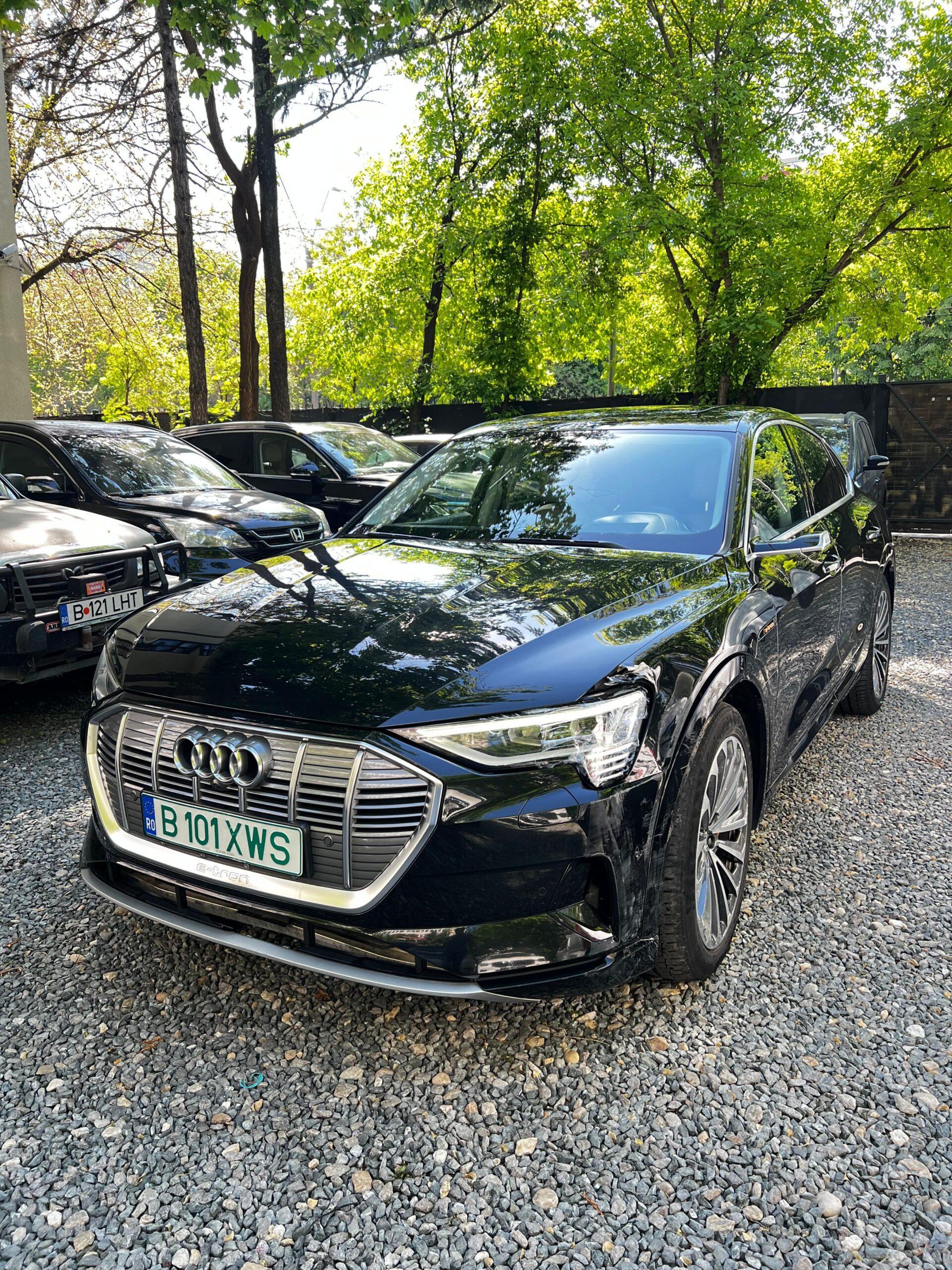 Audi E-tron 55 Sportback 2020, 36103 km detalii pe autoavariat-ro