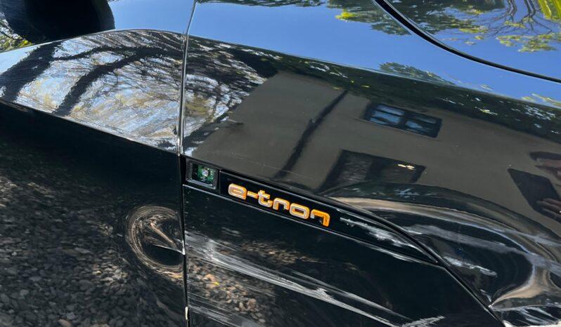 
Audi E-tron 55 Sportback 2020, 36103 km detalii pe autoavariat-ro tot ecranul									
