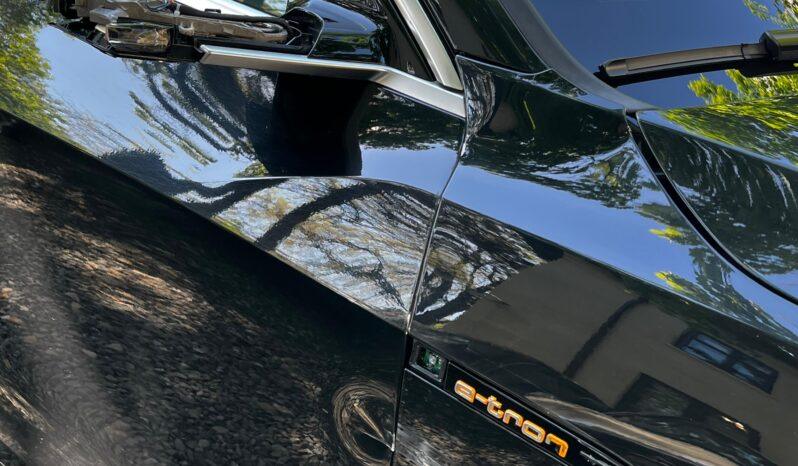 
Audi E-tron 55 Sportback 2020, 36103 km detalii pe autoavariat-ro tot ecranul									
