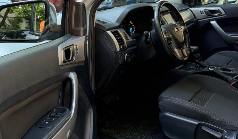 
Ford Ranger 2022, 2.0 diesel, km 137000 tot ecranul									