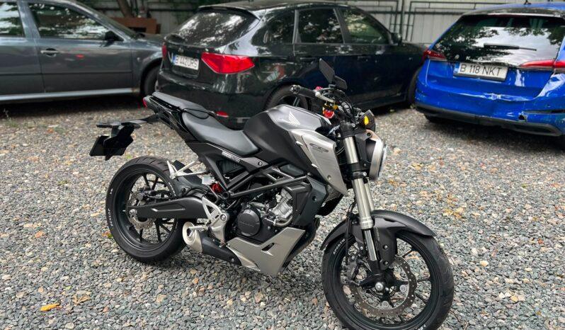 
Honda CBF125, 2018, 9788 km tot ecranul									