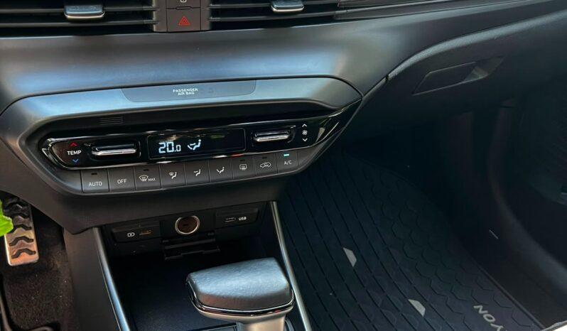 
Hyundai Bayon 2022 1.0 M-HIBRID, KM 49883 tot ecranul									