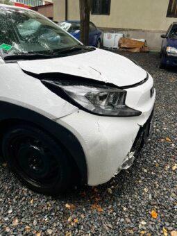 
Toyota Aygo X 2022, 1.0 benzina+gpl , km 129015 tot ecranul									