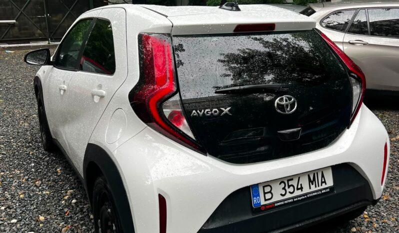 
Toyota Aygo X 2022, 1.0 benzina+gpl , km 129015 tot ecranul									