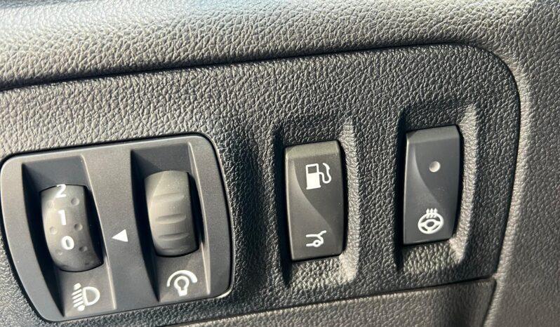 
Renault Megane 2022, 1.5 diesel, automat, km 55494 tot ecranul									