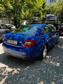 Skoda Octavia 2019, 1.6 diesel , km 107672 tot ecranul