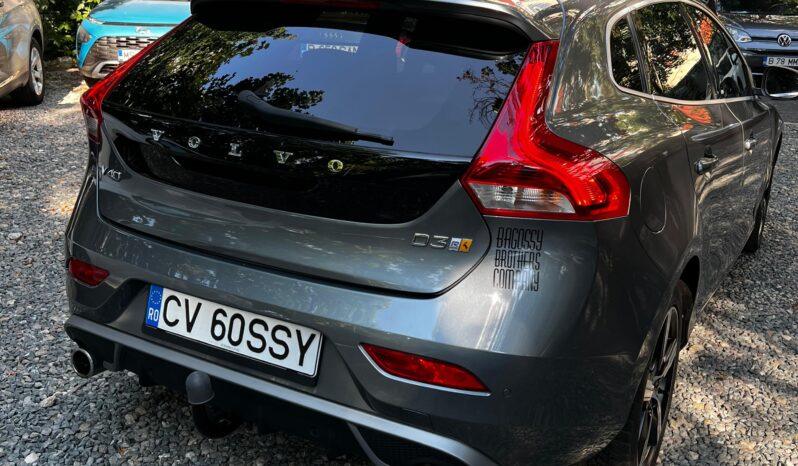 
Volvo V40 2019 2.0 diesel, km 187522 tot ecranul									
