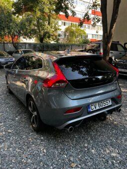 
Volvo V40 2019 2.0 diesel, km 187522 tot ecranul									