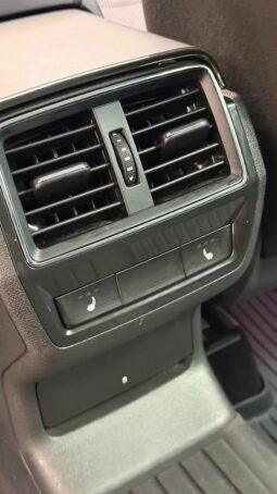 
Skoda Kodiaq 2022, 1.5 benzina automat, km 52843 tot ecranul									